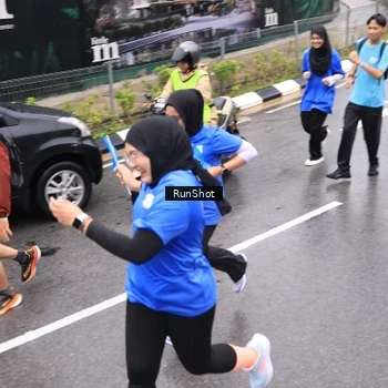 Runner Photo 7955553