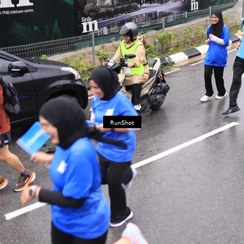 Runner Photo 7955559