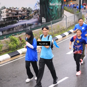 Runner Photo 7955566