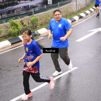 Runner Photo 7955579