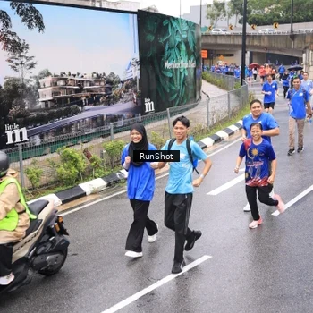 Runner Photo 7955581