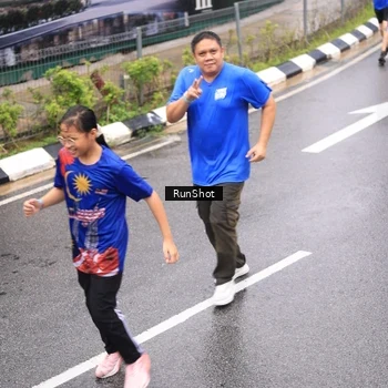 Runner Photo 7955583