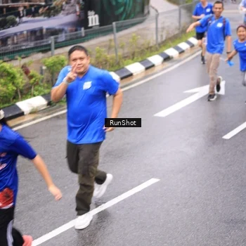 Runner Photo 7955585