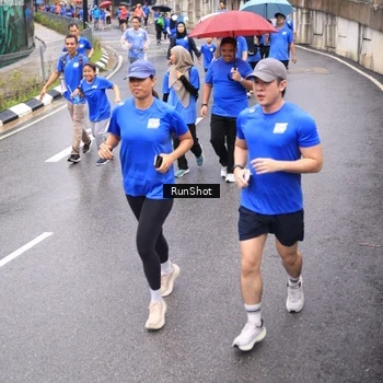 Runner Photo 7955597