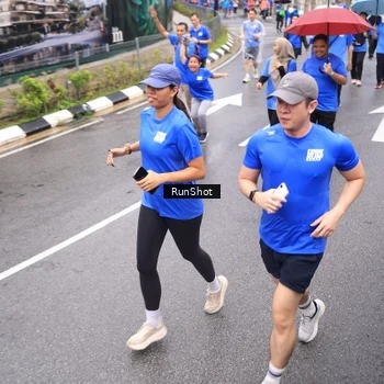 Runner Photo 7955602