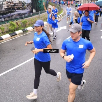 Runner Photo 7955603