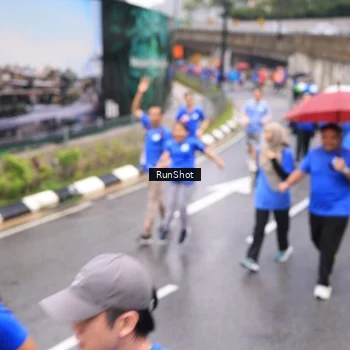 Runner Photo 7955604