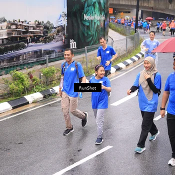 Runner Photo 7955615