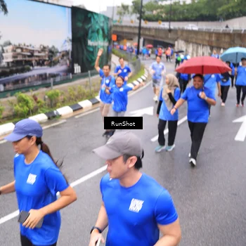 Runner Photo 7955626