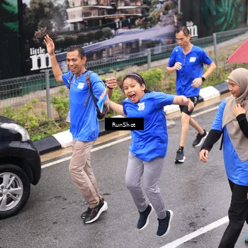 Runner Photo 7955633