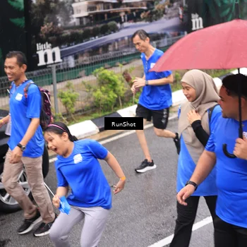 Runner Photo 7955642