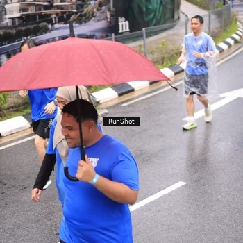 Runner Photo 7955649