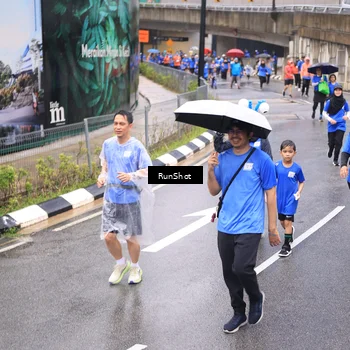 Runner Photo 7955660