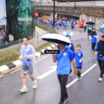 Runner Photo 7955661
