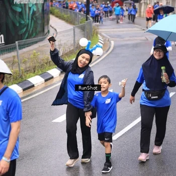 Runner Photo 7955684