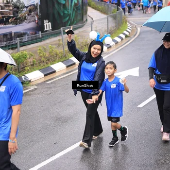 Runner Photo 7955691