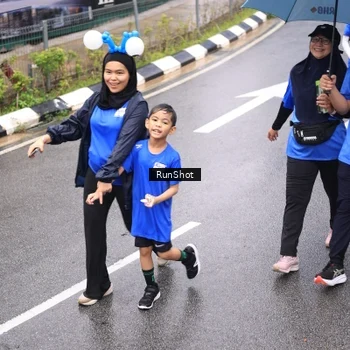 Runner Photo 7955703