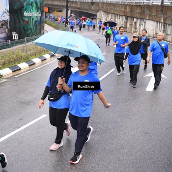 Runner Photo 7955712