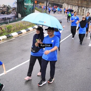 Runner Photo 7955717