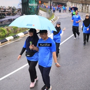 Runner Photo 7955743