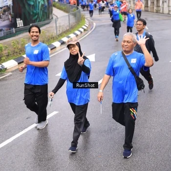 Runner Photo 7955761