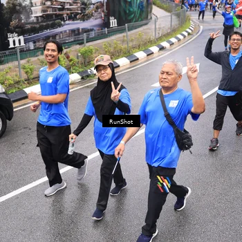 Runner Photo 7955771