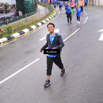 Runner Photo 7955782