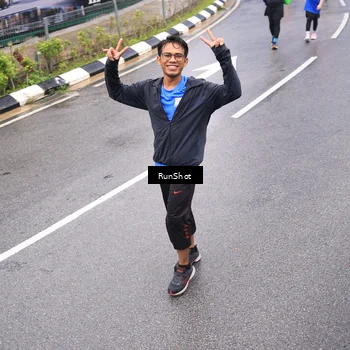 Runner Photo 7955785