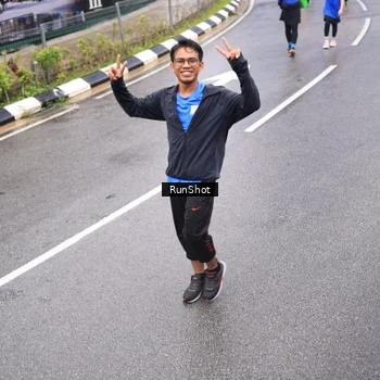 Runner Photo 7955786
