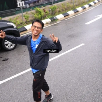 Runner Photo 7955805