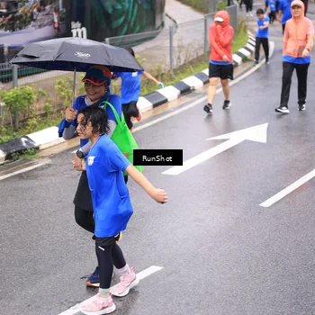 Runner Photo 7955844