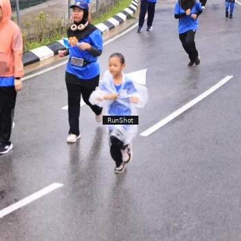 Runner Photo 7955884