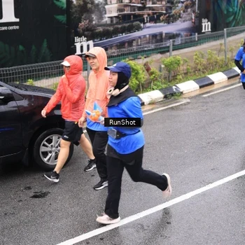 Runner Photo 7955903