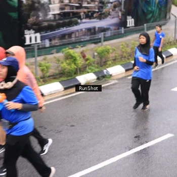 Runner Photo 7955904