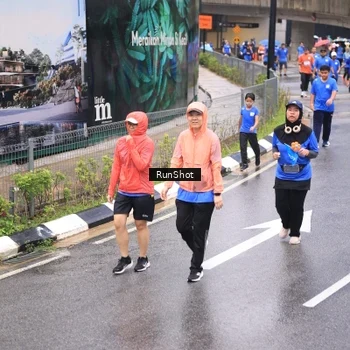 Runner Photo 7955907