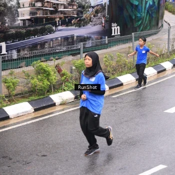 Runner Photo 7955909