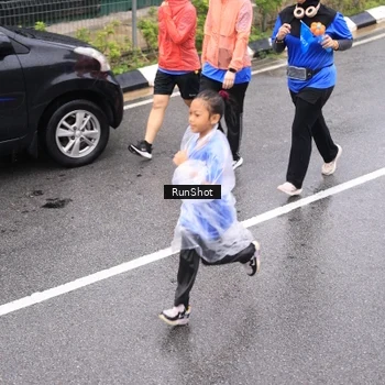 Runner Photo 7955915
