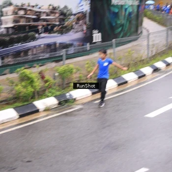 Runner Photo 7955922