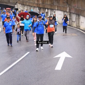 Runner Photo 7955926