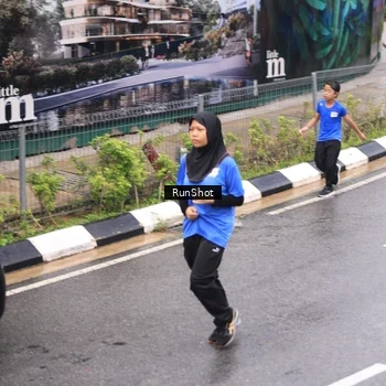 Runner Photo 7955929