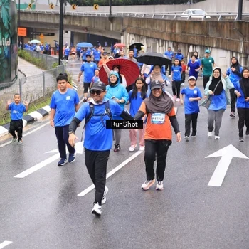Runner Photo 7955964