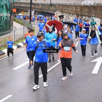 Runner Photo 7955970