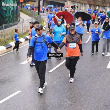 Runner Photo 7955976