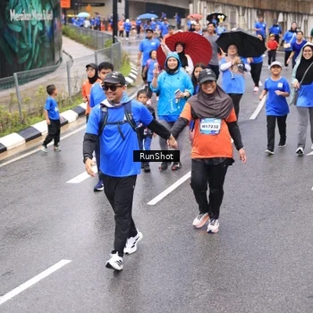 Runner Photo 7955977