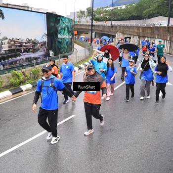 Runner Photo 7955994