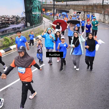 Runner Photo 7955999