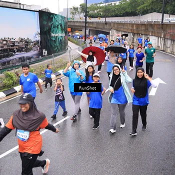 Runner Photo 7956000