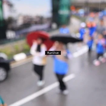 Runner Photo 7956024