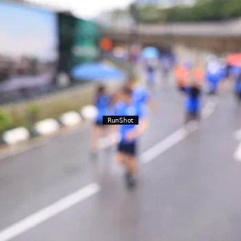 Runner Photo 7956038