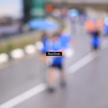 Runner Photo 7956047